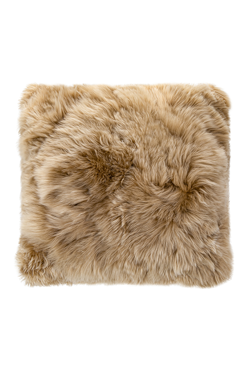 Tuwi alpaca fur cushion in beige